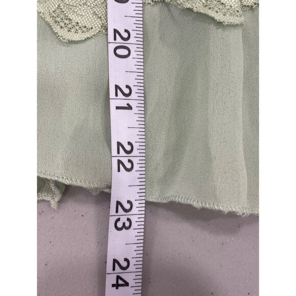Sunny Taylor Petal Pastel Green Lace Trim Smocked Floral Peasant Top Size M - Picture 10 of 10